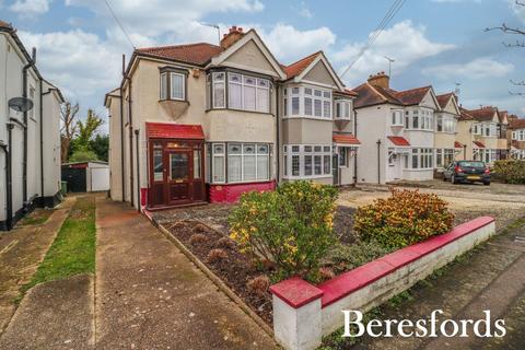 Meadowside Road, Upminster, RM14