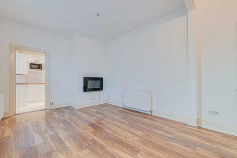 90 Bournemouth Park Road, Southend-on-sea, SS2 5LS