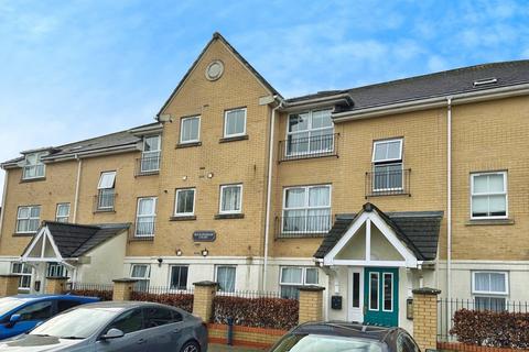 2 bedroom apartment for sale, Windsor Close, Farnborough, Hampshire