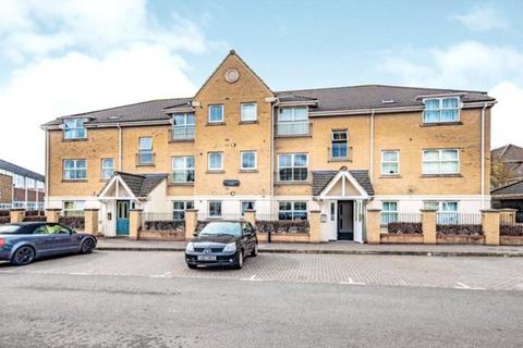 2 bedroom apartment for sale, Windsor Close, Farnborough, Hampshire