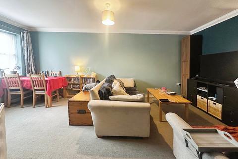 2 bedroom apartment for sale, Windsor Close, Farnborough, Hampshire