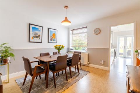 74 Somermead, Bristol, BS3 5QS