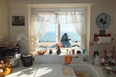 44 Carlton Leas, Folkestone, CT20 2DJ