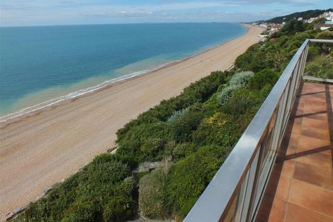 2 bedroom apartment for sale, Radnor Cliff, Folkestone