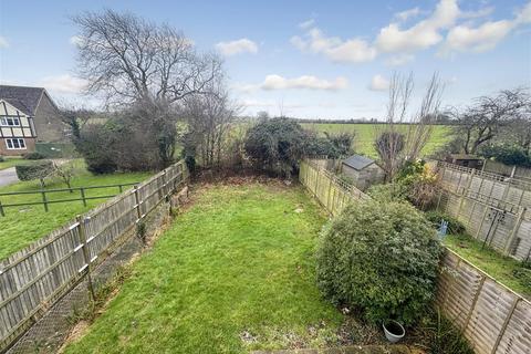30 Bland Drive, Hawkinge, Folkestone, CT18 7PX