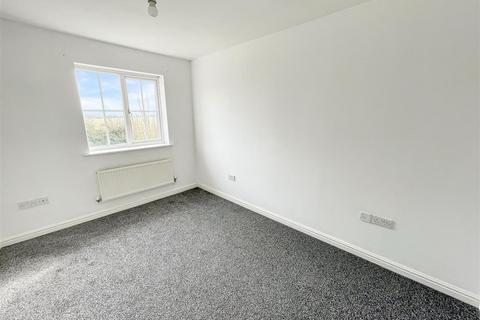 30 Bland Drive, Hawkinge, Folkestone, CT18 7PX