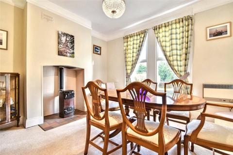 3 bedroom detached house for sale, The Holloway, Worcestershire WR9