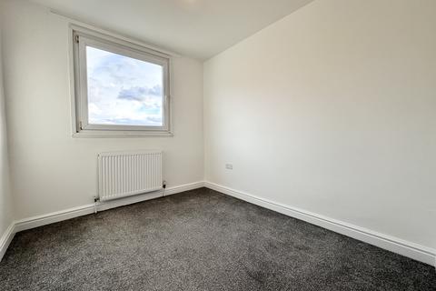 10 Derwent Drive, Aberdare, CF44 0LN