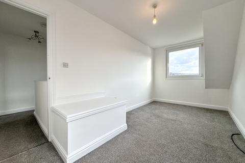 10 Derwent Drive, Aberdare, CF44 0LN