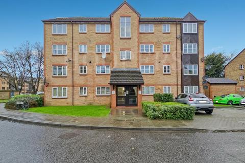 1 bedroom apartment for sale, Cygnet Close, London, NW10