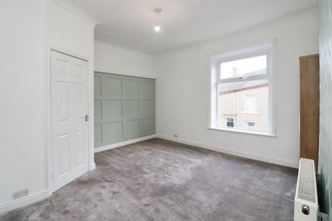 3 bedroom terraced house to rent, Brighton Terrace, Darwen