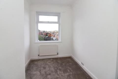 3 bedroom terraced house to rent, Brighton Terrace, Darwen