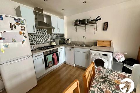 2 bedroom flat for sale, Morley Road, London, SE13