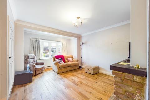 68 Fullarton Crescent, South Ockendon, RM15 5HW