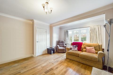 68 Fullarton Crescent, South Ockendon, RM15 5HW