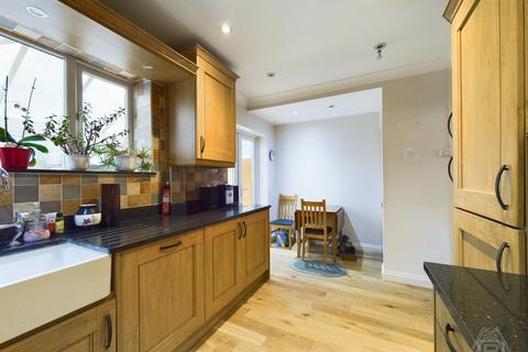 68 Fullarton Crescent, South Ockendon, RM15 5HW