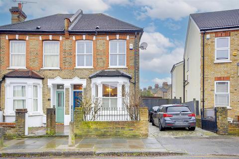 3 bedroom house for sale, Ladbroke Road, Enfield