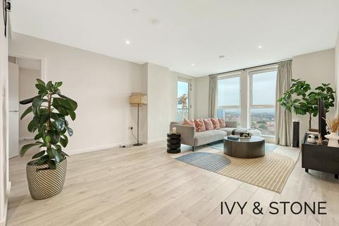 2 bedroom apartment for sale, Falconbrook Gardens, 17 Silvertown Way, London, Greater London, E16