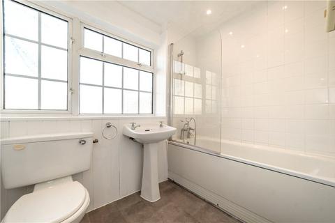 2 bedroom terraced house to rent, Kett Gardens, London, SW2