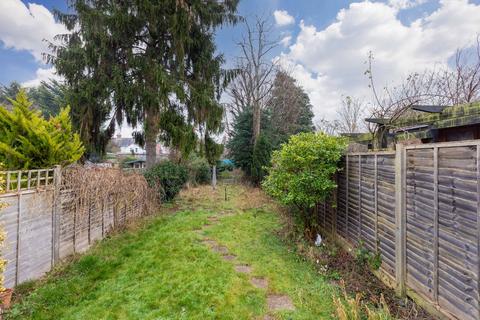 2 bedroom semi-detached house for sale, Portlock Road, Maidenhead SL6