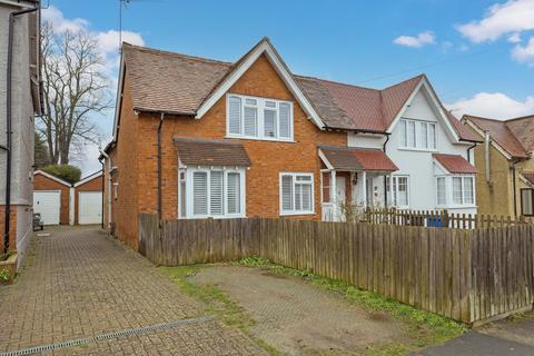 4 bedroom semi-detached house for sale, Highway Road, Maidenhead SL6