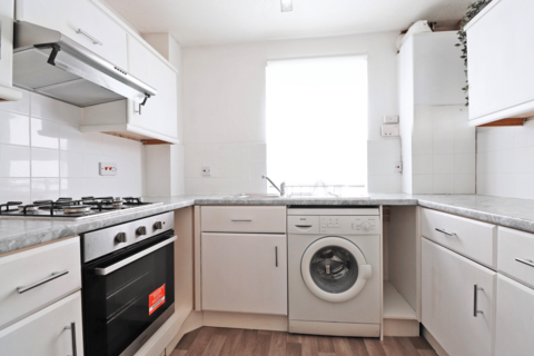 2 bedroom flat for sale, Braemar Court, Ashburnham Road, Bedford, MK40