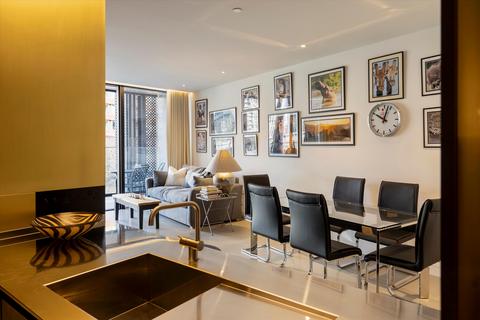 2 bedroom flat for sale, Lewis Cubitt Square, London, N1C
