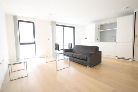 Studio to rent, Kensington Apartments (City Scape) Commercial Stre, London E1