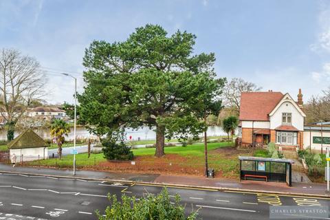 4 bedroom detached house for sale, Main Road, Gidea Park