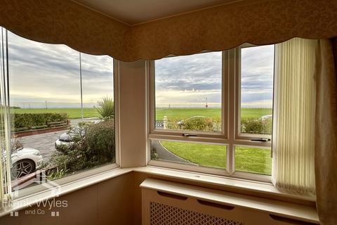 3 bedroom flat for sale, Riversdale Lodge, East Beach, Lytham