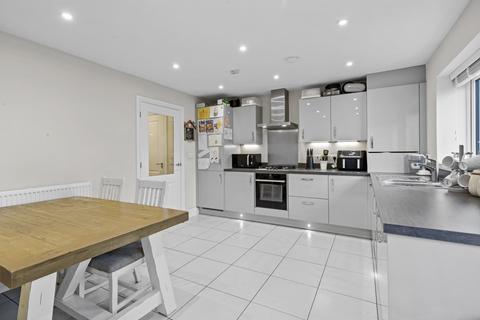 undefined, Hoadley Avenue, Burgess Hill RH15