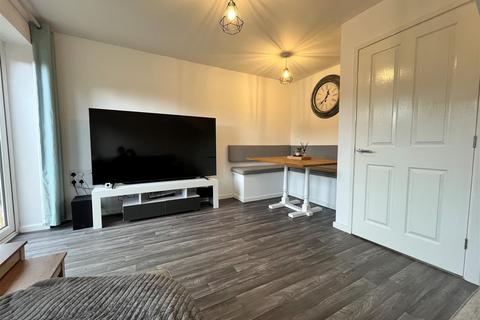 2 bedroom house for sale, Muscott Close, Flore, Northampton