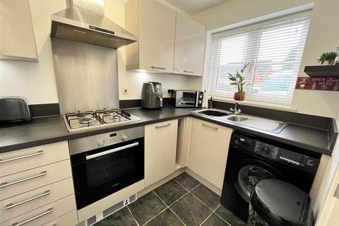 2 bedroom house for sale, Muscott Close, Flore, Northampton