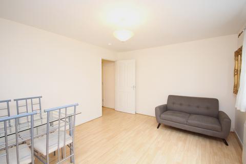2 bedroom flat to rent, Tullis Street, Bridgeton