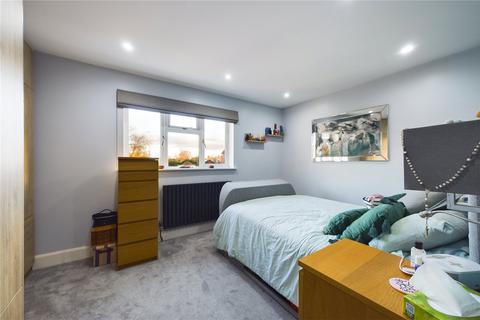 4 Beech Hill Road, Spencers Wood, Reading, RG7 1HL