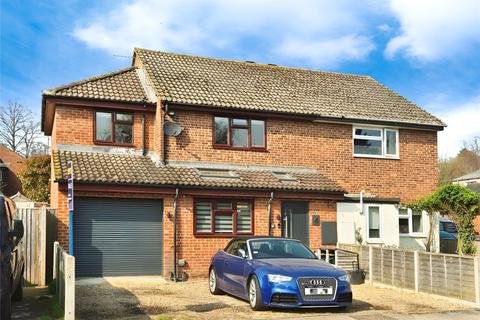 4 Beech Hill Road, Spencers Wood, Reading, RG7 1HL