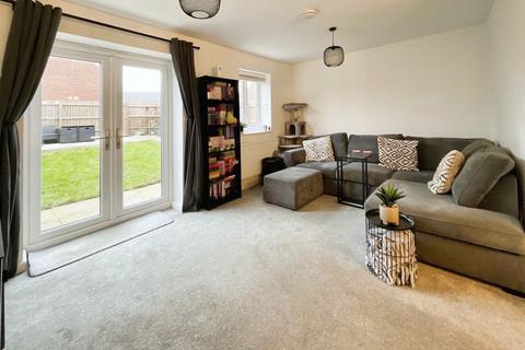 3 bedroom semi-detached house for sale, Dainty Close , Leics  LE9