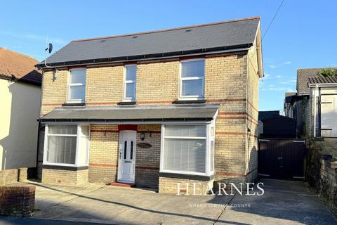 34 Albert Road, Poole, BH12 2BZ