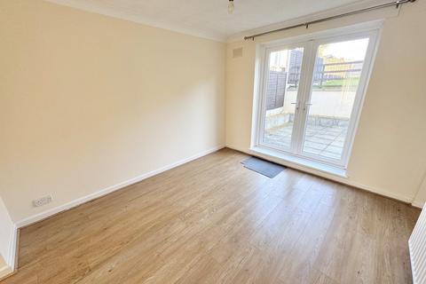 34 Albert Road, Poole, BH12 2BZ