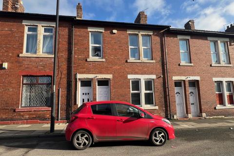 3 bedroom flat for sale, Norham Road, North Shields, Tyne and Wear, NE29 7AH