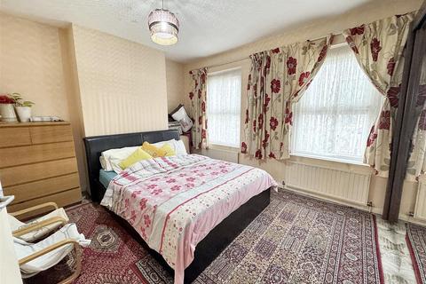 49 Downsell Road, London, E15 2TR