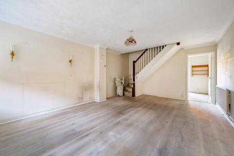 30 Trent Way, Worcester Park, KT4 8TT