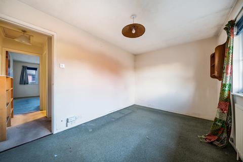 30 Trent Way, Worcester Park, KT4 8TT