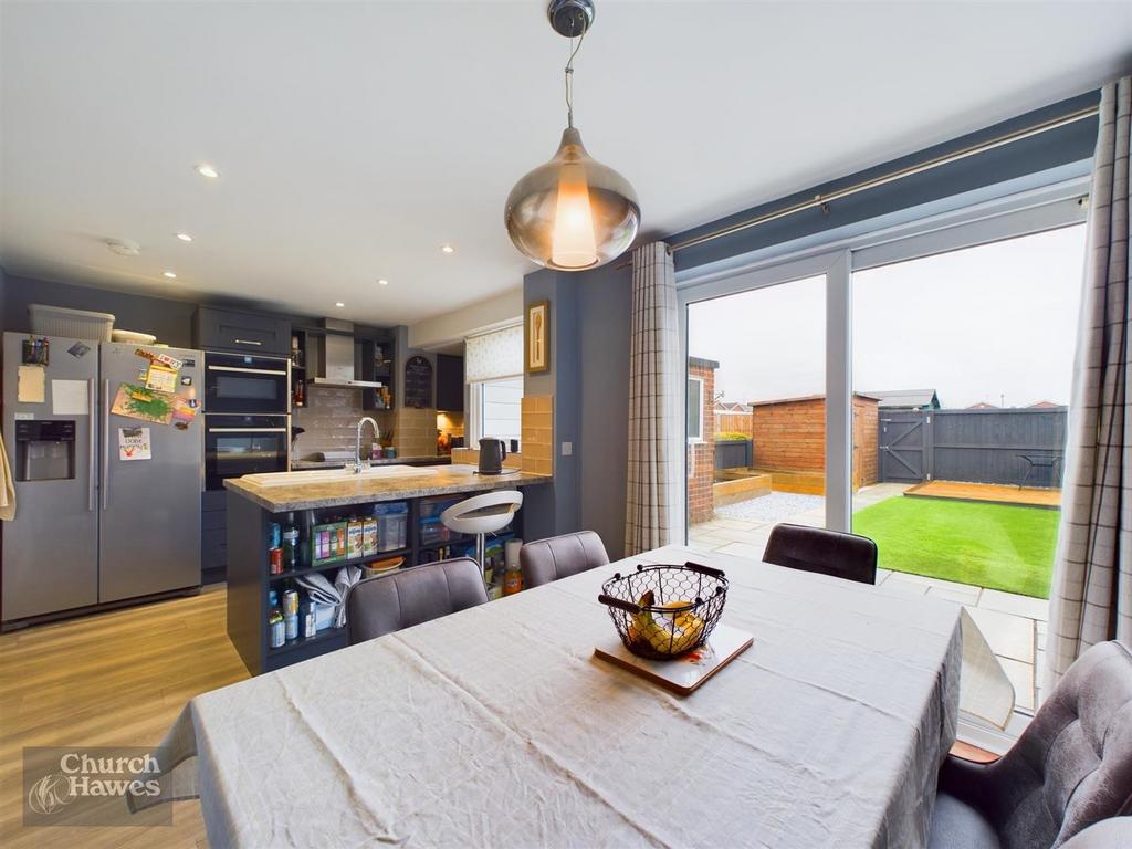 CAM04964 G0-PR0027-STILL010.jpg