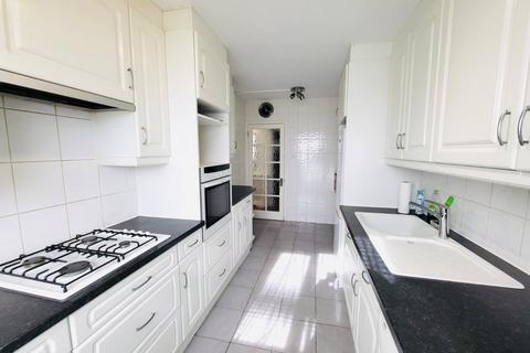 2 bedroom flat for sale, Chatsworth Court, Marsh Lane HA7