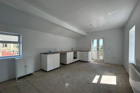 2 bedroom terraced house for sale, Old Road, Great Horton, Bradford, BD7