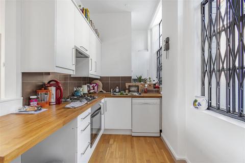 1 bedroom apartment for sale, Domingo Street, Islington EC1Y