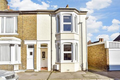 2 bedroom end of terrace house for sale, Winstanley Road, Sheerness, Kent