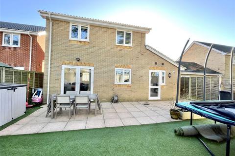 3 bedroom detached house for sale, Elderflower Close, Christchurch BH23