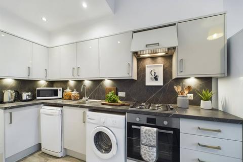 1 bedroom apartment to rent, Murdoch Terrace, Fountainbridge, Edinburgh, EH11